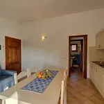 Fantastic Residenza Badus 1 Bedroomapart Sleeps 4 Possible Child Bed No0815 Lägenhet *