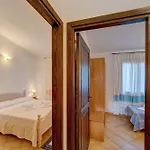 Fantastic Residenza Badus 1 Bedroomapart Sleeps 4 Possible Child Bed No0815 Lägenhet Badesi