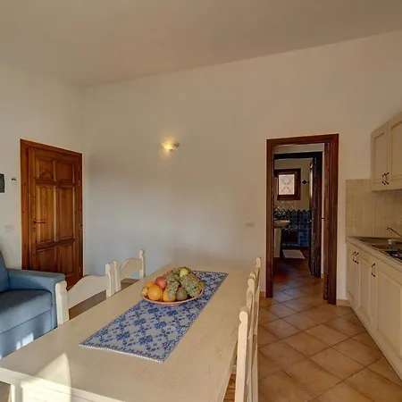 Fantastic Residenza Badus 1 Bedroomapart Sleeps 4 Possible Child Bed No0815 Appartement *