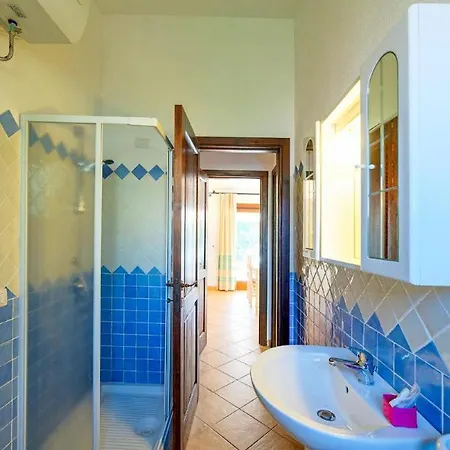 Fantastic Residenza Badus 1 Bedroomapart Sleeps 4 Possible Child Bed No0815 *