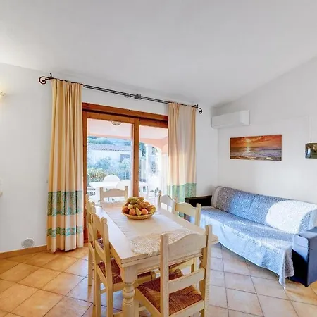 Fantastic Residenza Badus 1 Bedroomapart Sleeps 4 Possible Child Bed No0815