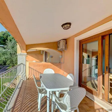 Apartman Fantastic Residenza Badus 1 Bedroomapart Sleeps 4 Possible Child Bed No0815 *