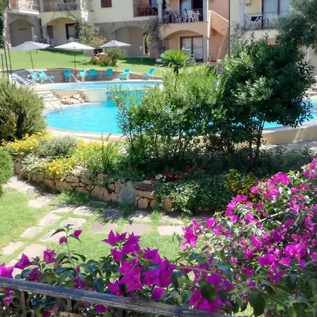 Apartment The Fantastic Residenza Badus One Bedroom Sleeps Four Child Num0815 Badesi