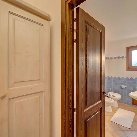 Fantastic Residenza Badus 1 Bedroomapart Sleeps 4 Possible Child Bed No0815 *