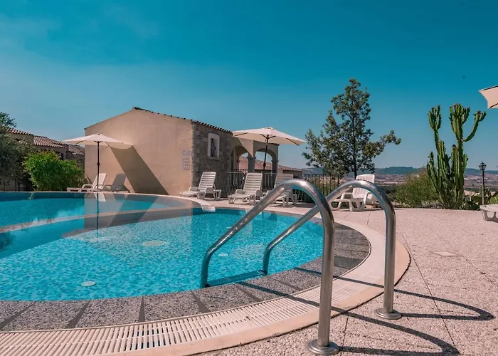 Fantastic Residenza Badus 1 Bedroomapart Sleeps 4 Possible Child Bed No0815 * Badesi