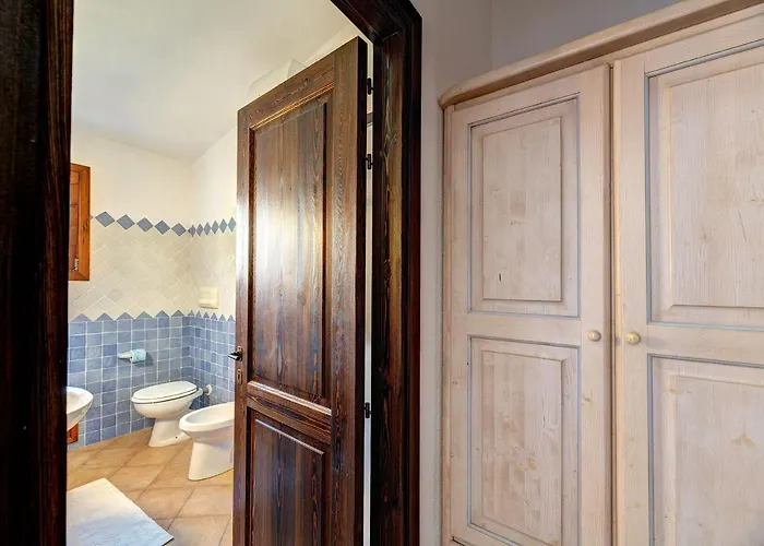 Fantastic Residenza Badus 1 Bedroomapart Sleeps 4 Possible Child Bed No0815 Badesi