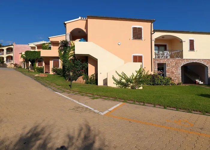 Appartement Fantastic Residenza Badus 1 Bedroomapart Sleeps 4 Possible Child Bed No0815 Badesi
