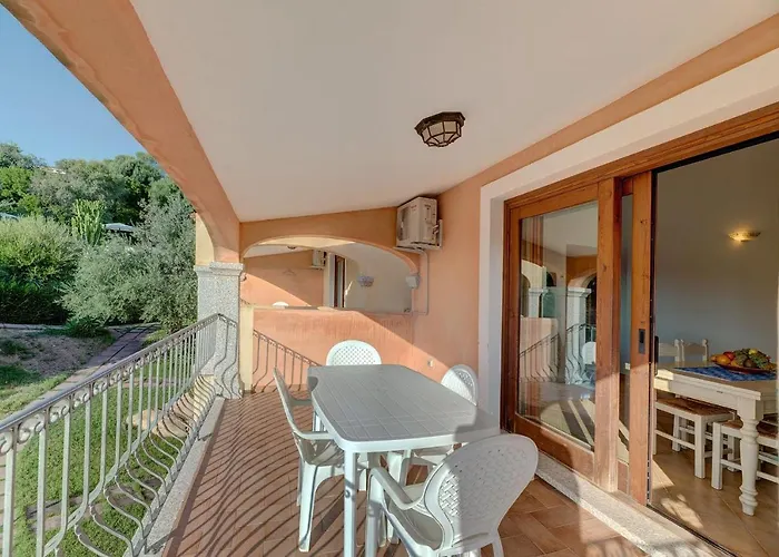 Fantastic Residenza Badus 1 Bedroomapart Sleeps 4 Possible Child Bed No0815 Appartement