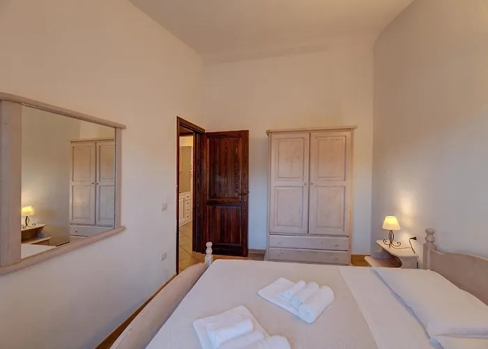 Fantastic Residenza Badus 1 Bedroomapart Sleeps 4 Possible Child Bed No0815 Apartman *