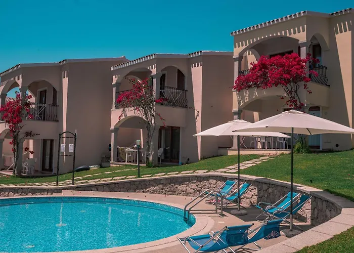 Fantastic Residenza Badus 1 Bedroomapart Sleeps 4 Possible Child Bed No0815 Badesi
